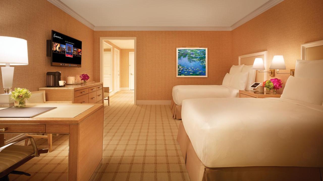 Encore Boston Harbor Everett Экстерьер фото A guest room at Wynn