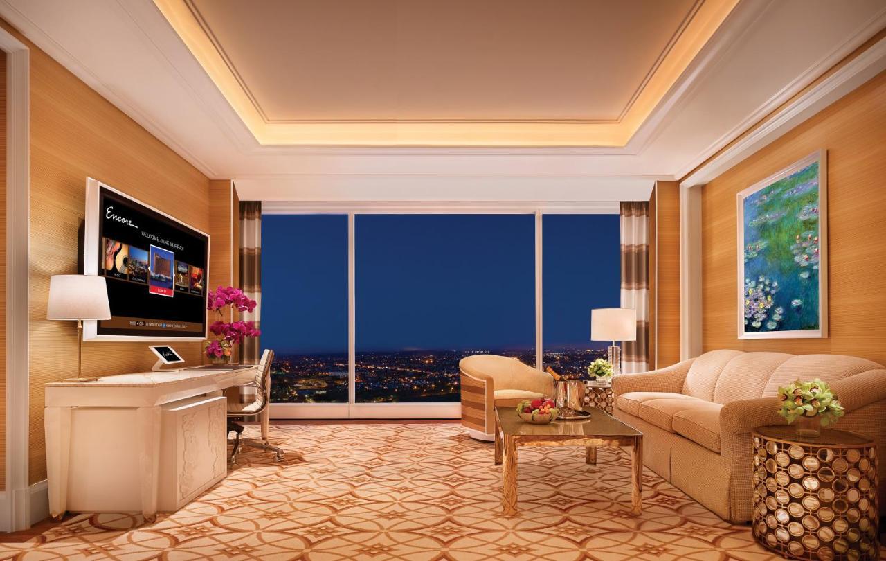 Encore Boston Harbor Everett Экстерьер фото A living room in a Sky Villa