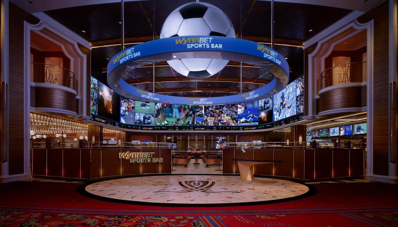 Encore Boston Harbor Everett Экстерьер фото The Wynn Sports Bar