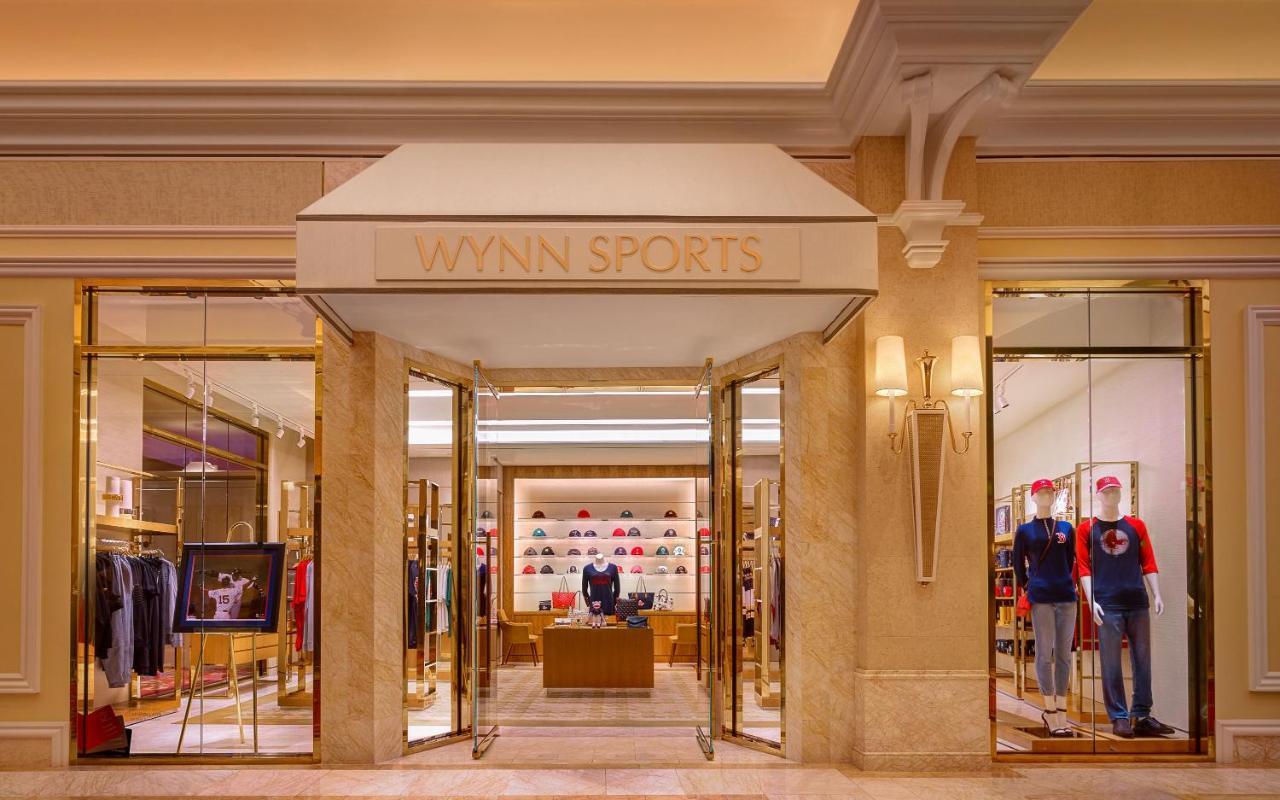 Encore Boston Harbor Everett Экстерьер фото A Wynn Sports store at Wynn Las Vegas