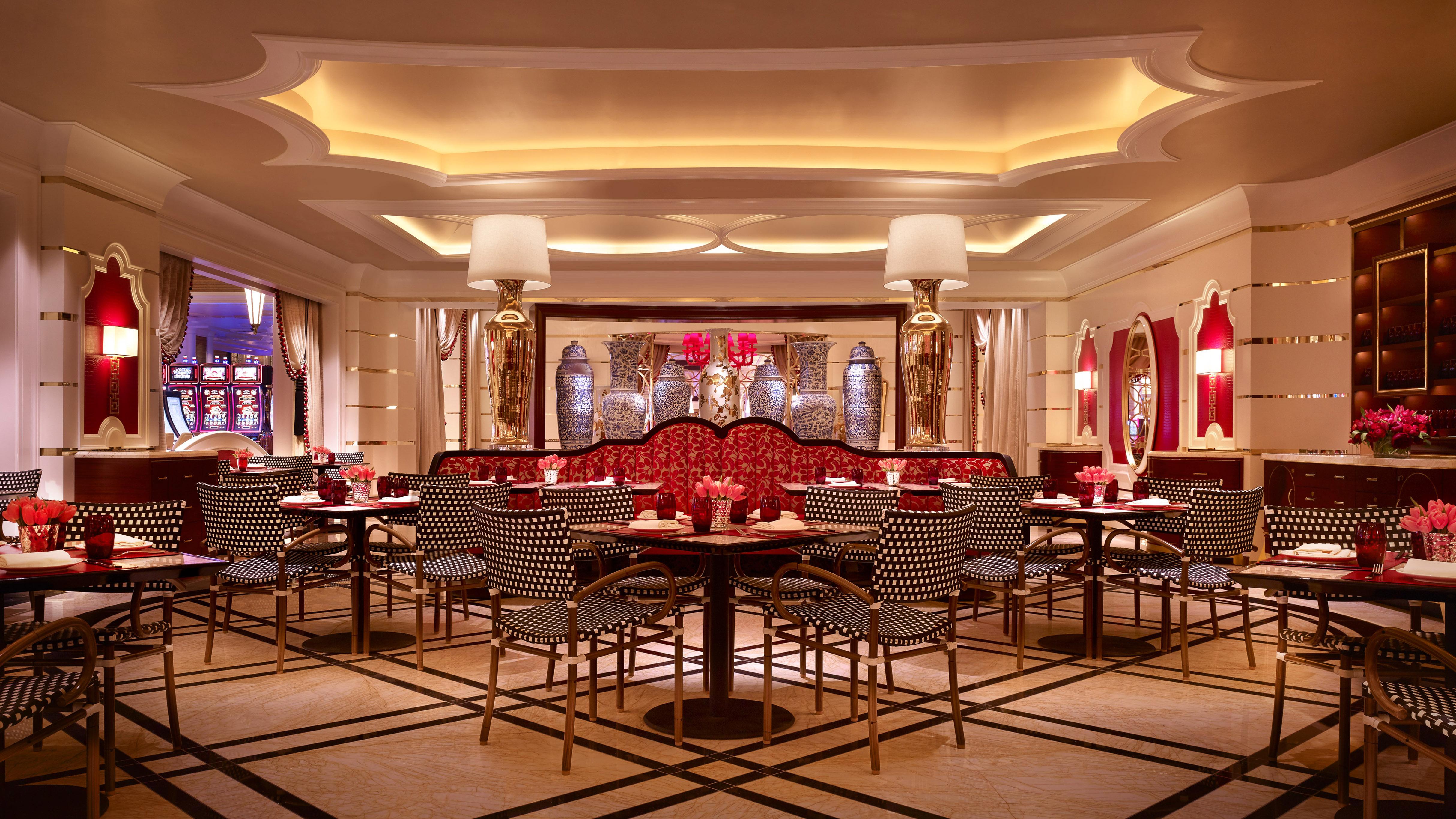Encore Boston Harbor Everett Экстерьер фото The interior of the restaurant