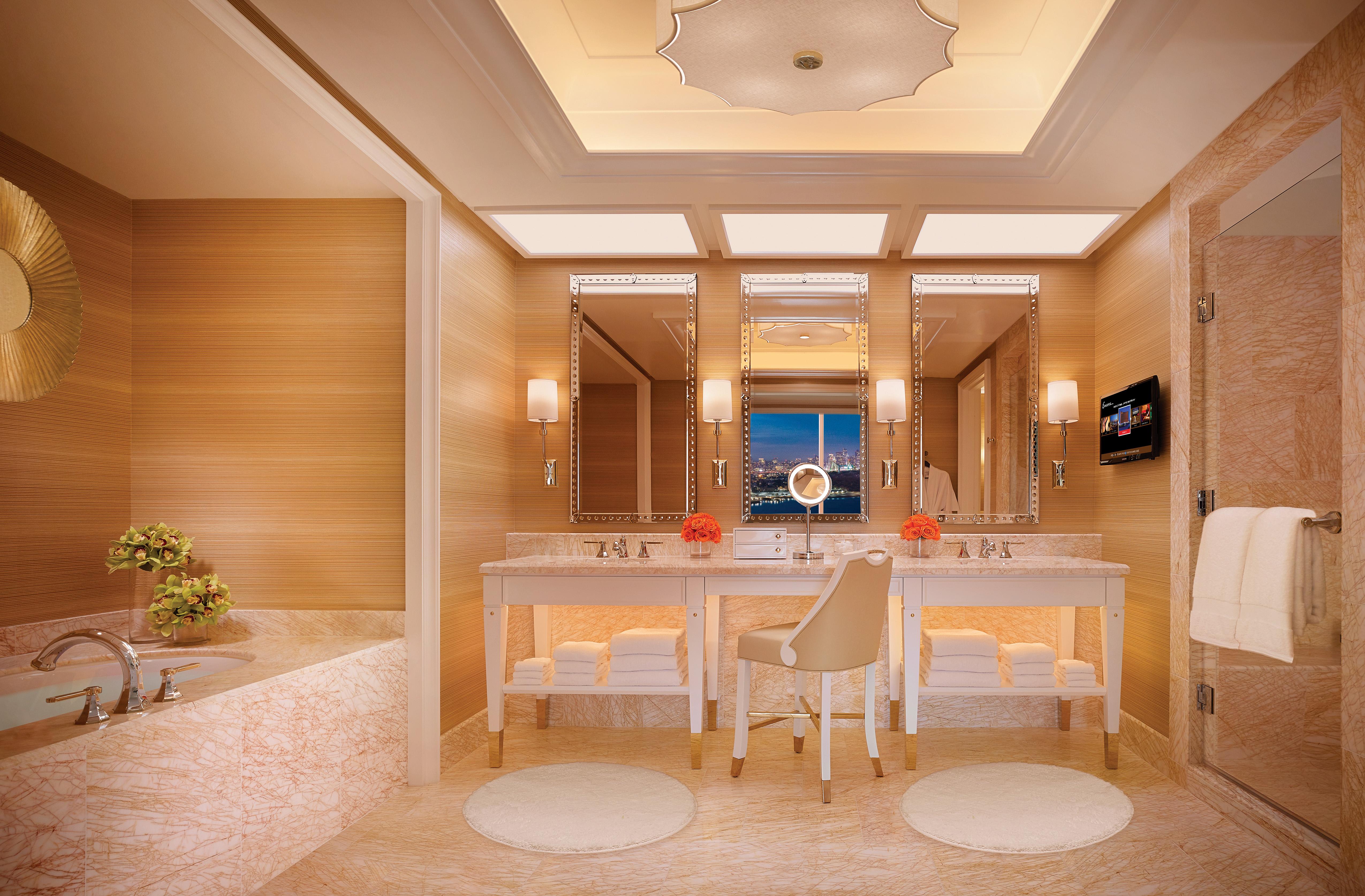 Encore Boston Harbor Everett Экстерьер фото Bathroom