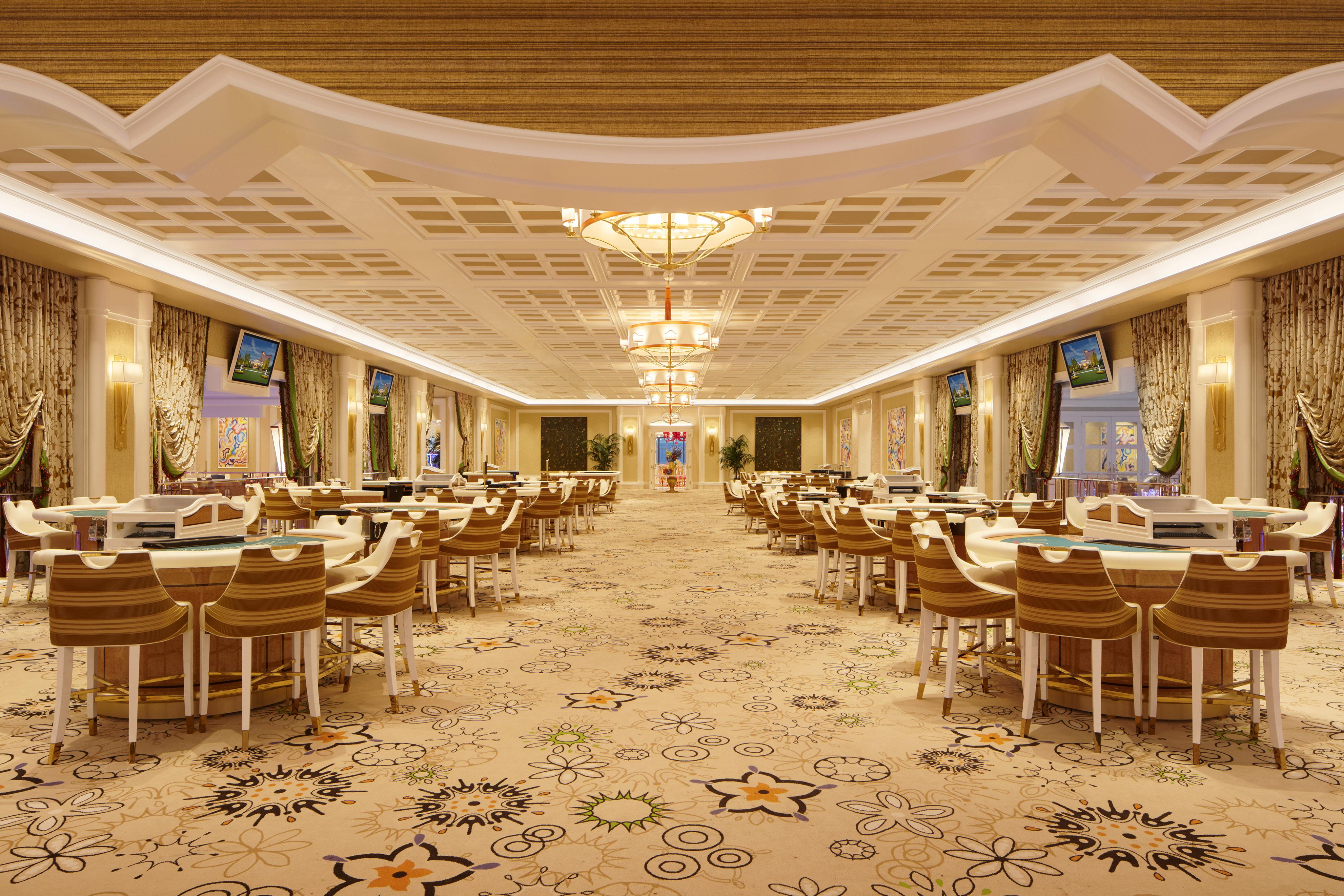 Encore Boston Harbor Everett Экстерьер фото The interior of the casino