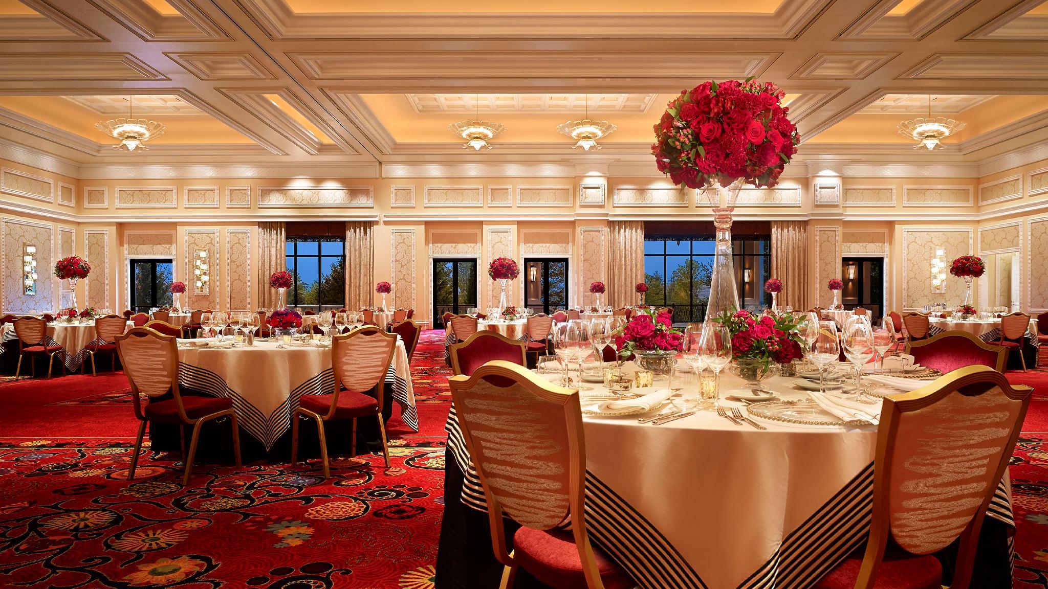 Encore Boston Harbor Everett Экстерьер фото The ballroom