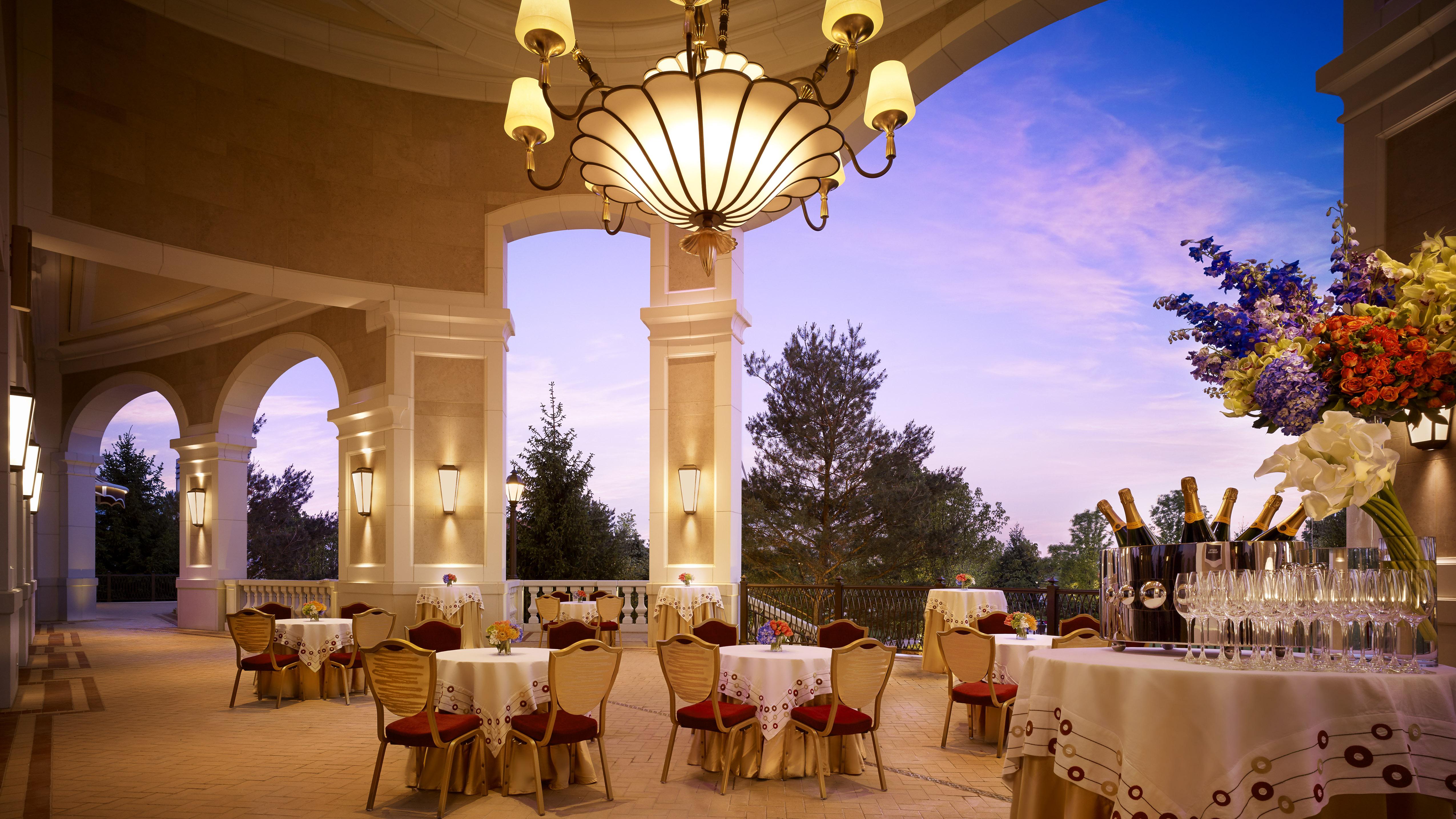 Encore Boston Harbor Everett Экстерьер фото The Terrace